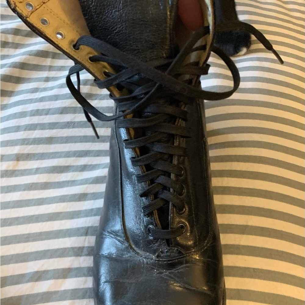 1940s vintage/antique black leather lace up boots